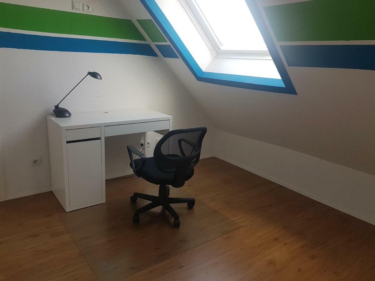 Mansarde - Apartment Düsseldorf Eksteriør billede